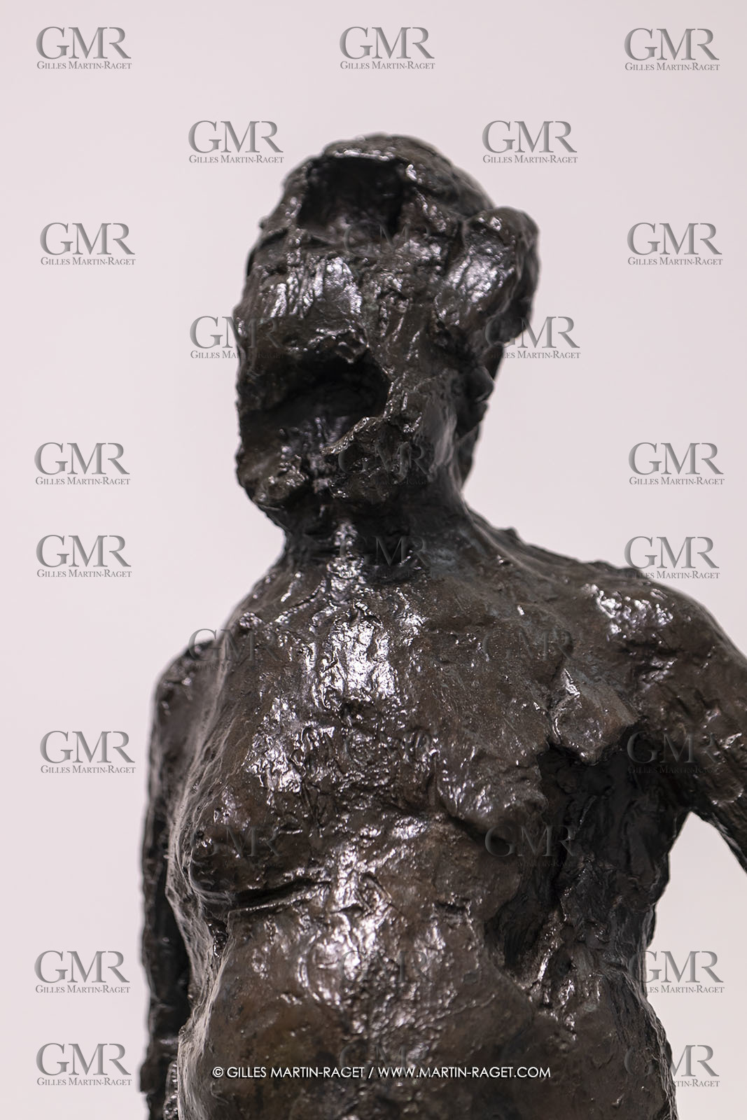 30 10 2023, Montpellier (FRA), oeuvre de Germaine Richier, Exposition Centre Pompidou - Musée Fabre 2023, L'Ogre 1949, Bronze patiné foncé, Fondeur : C. Valsuani, Paris, 81 x 45 x 41 cm, Collection particulière, Londres