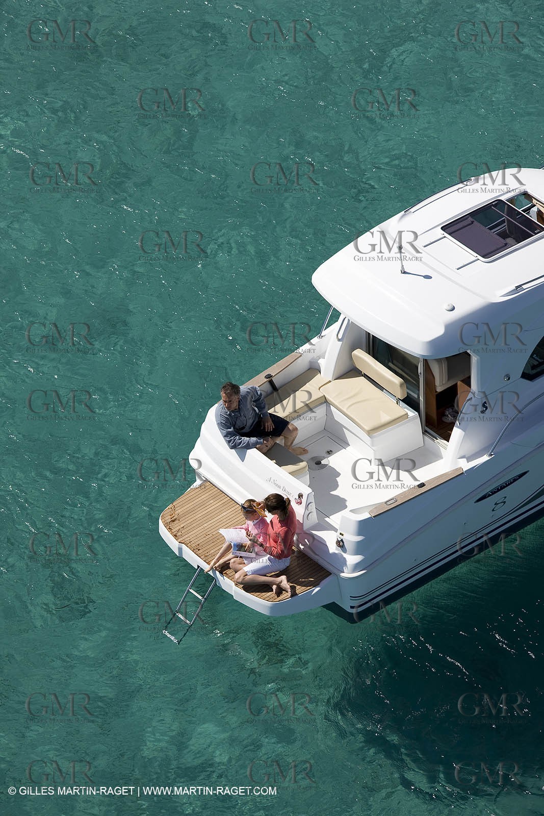 15 04 2008 - Porquerolles (Fra, 83) - Beneteau - Antares 8