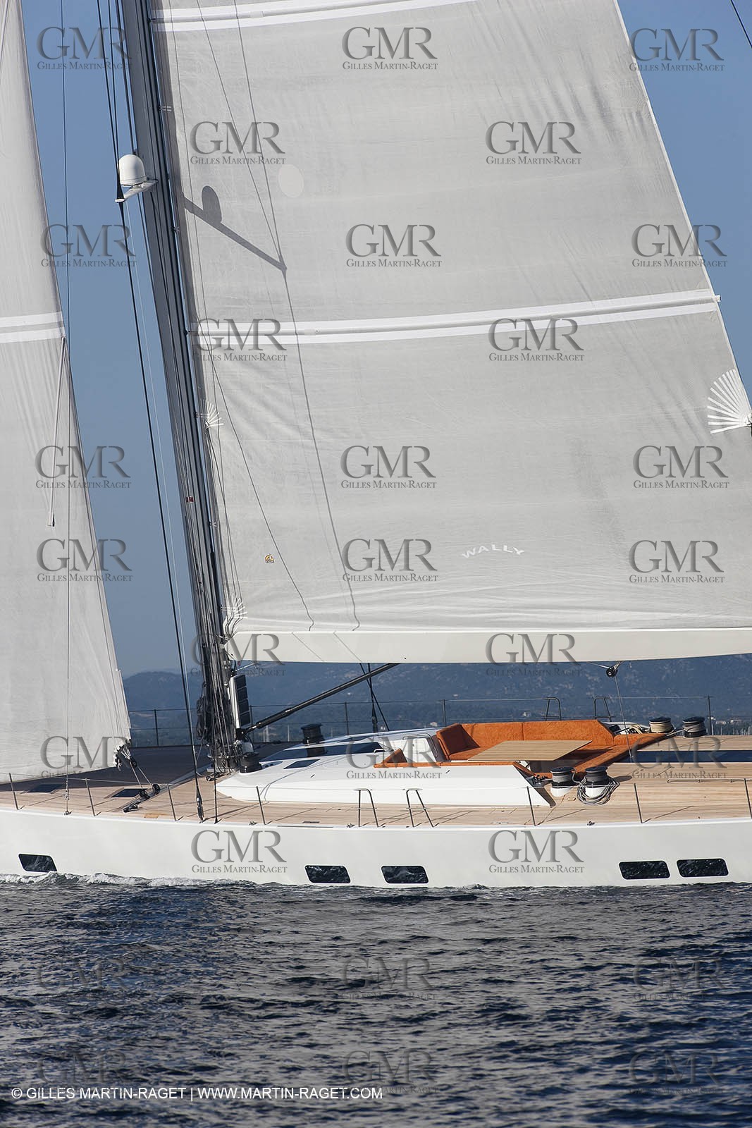 17 06 09 Porto Cervo (ITA, Sardinia) - Wally yachts - Indio 101