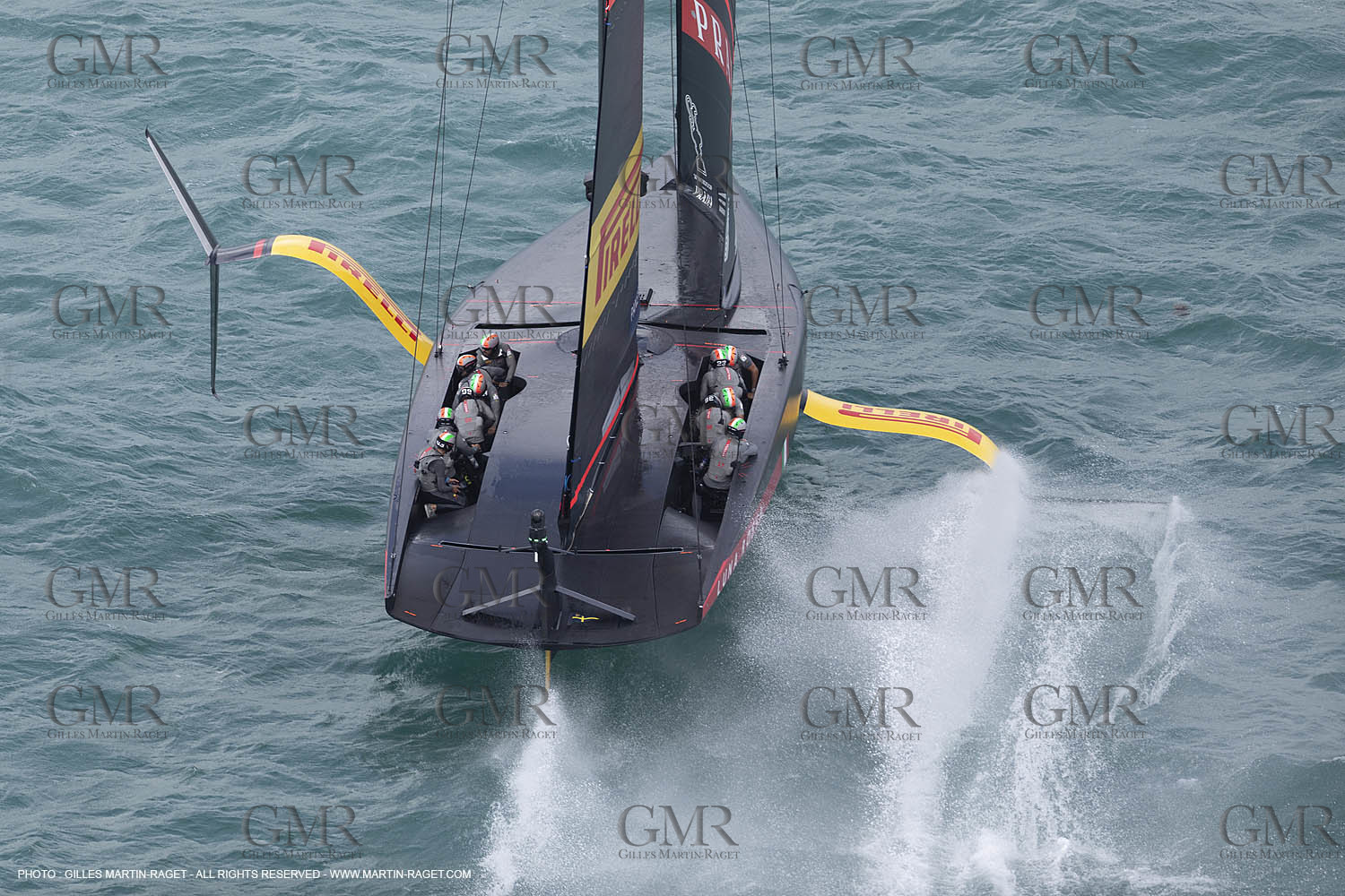 10 12 2020 - Auckland (NZL) - 36th America's Cup - Practice Sessions - Day 2 -Luna Rossa Prada Pirelli Team