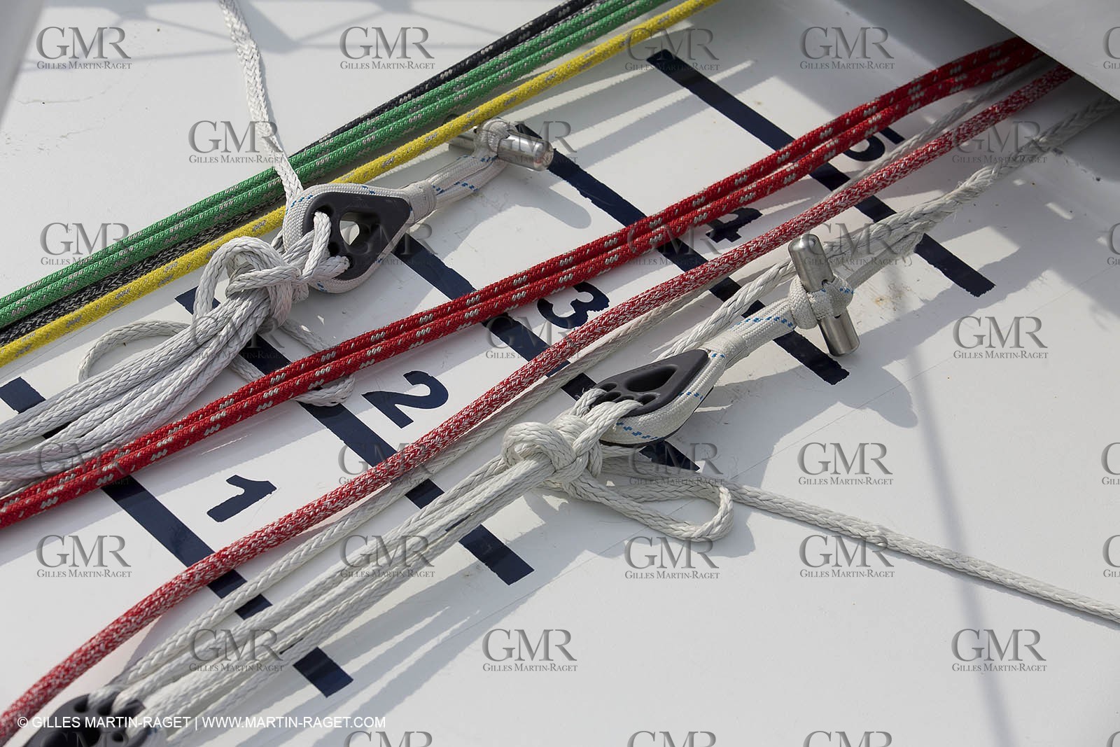 05 07 2012 - New York (USA) - Ocean Krys Race - Speed runs in fornt of NY city