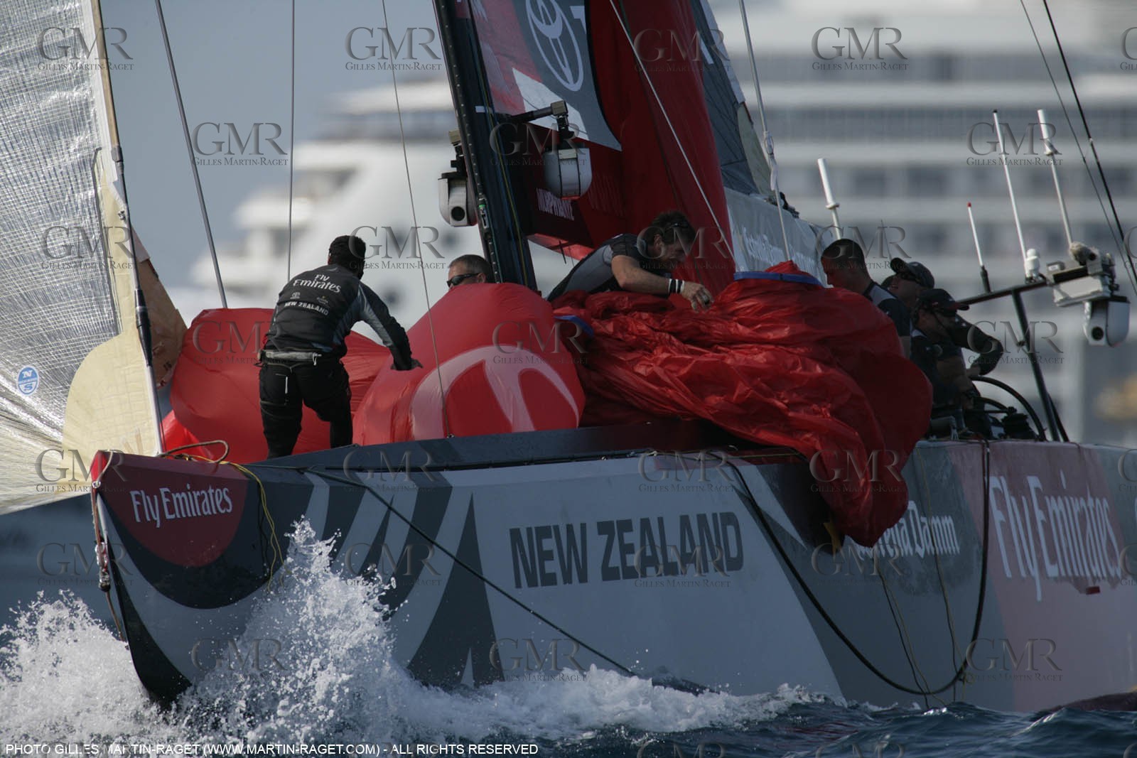 26 06 2007-Valencia (Spain)- 32nd America's Cup - Final Match - Day 3 - Alinghi vs Emirates Team New Zealand