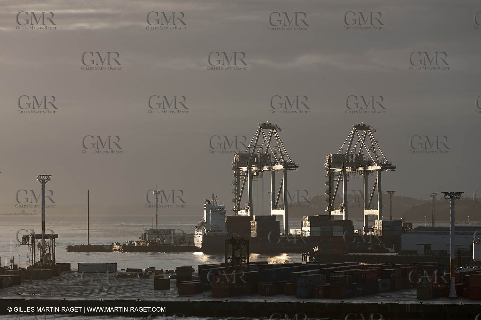 AC45NZ3D11_9144.jpg