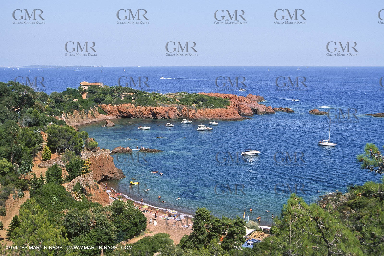 France - Côte d'Azur - Esterel cliffs