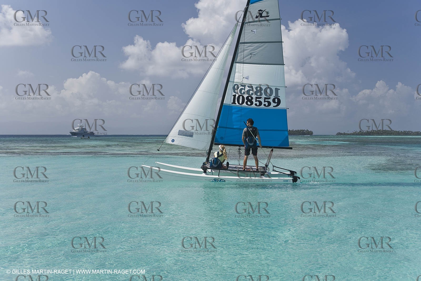 01 02 2008 - San Blas Archipelago (Panama) - Motor Yacht Senses