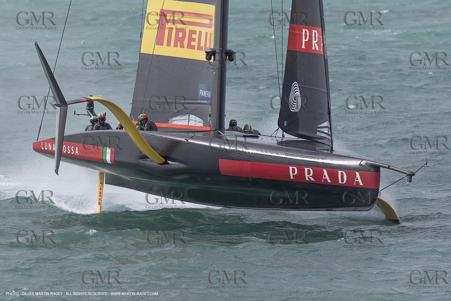 10 12 2020 - Auckland (NZL) - 36th America's Cup - Practice Sessions - Day 2 -Luna Rossa Prada Pirelli Team