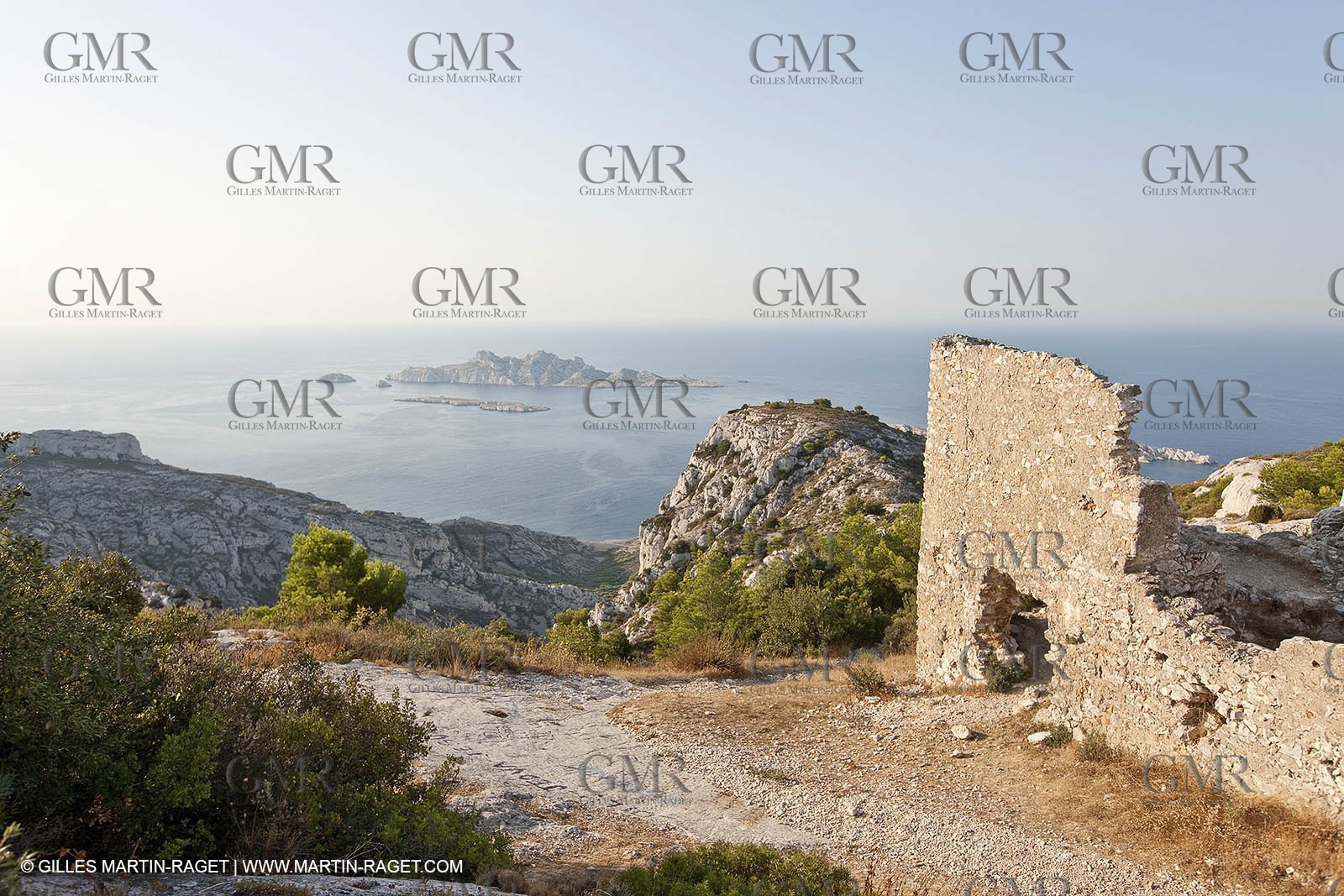 10 09 2009 - Marseille (FRA, 13) - Les Calanques - Massif de Marseilleveyre - At the top