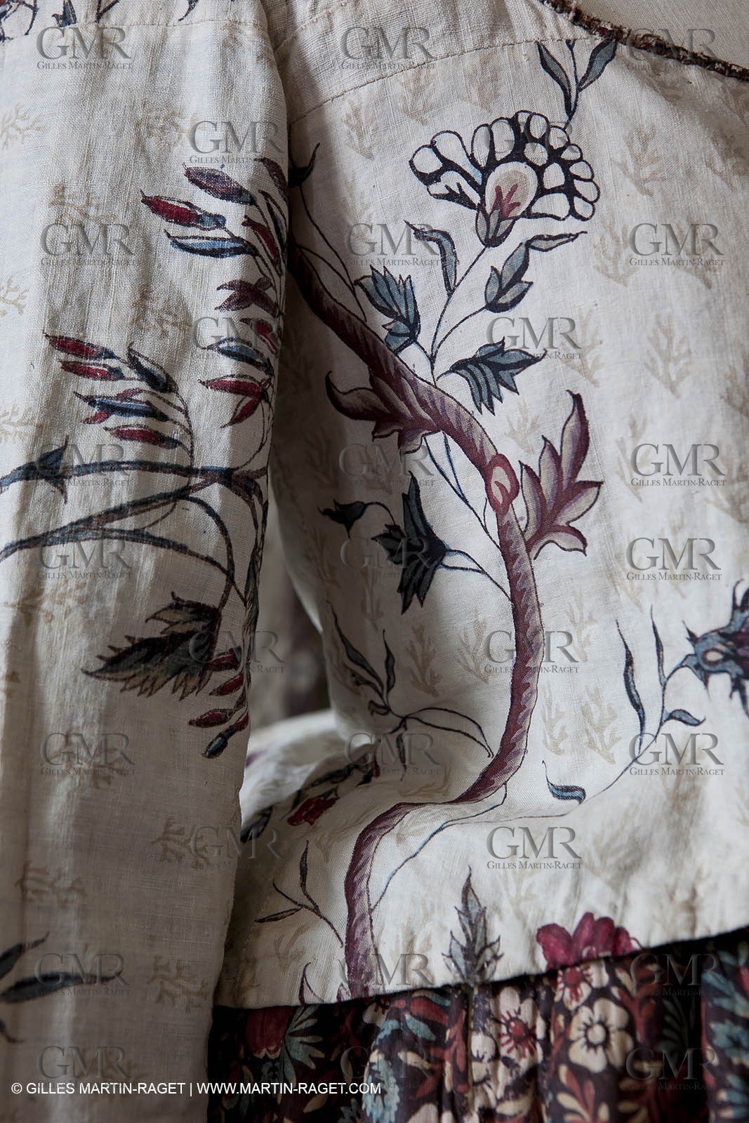 30 06 2011 - Toulon (FRA,83) - Villa Rosemaine - Indiennes sublimes exhibition