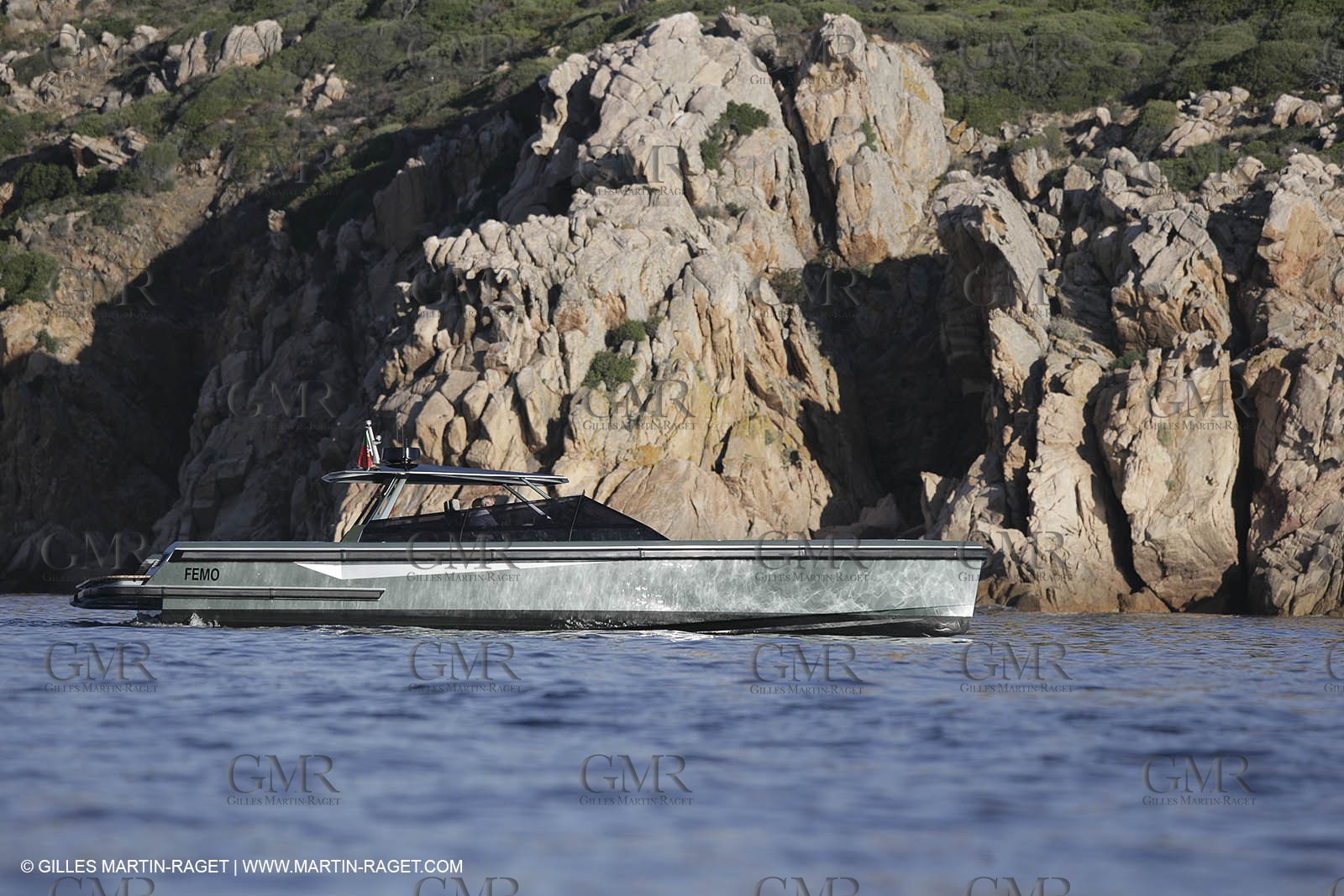 16 07 2007 - Portisco (Italie, Sardaigne) - Wally Power 47, 2007 version