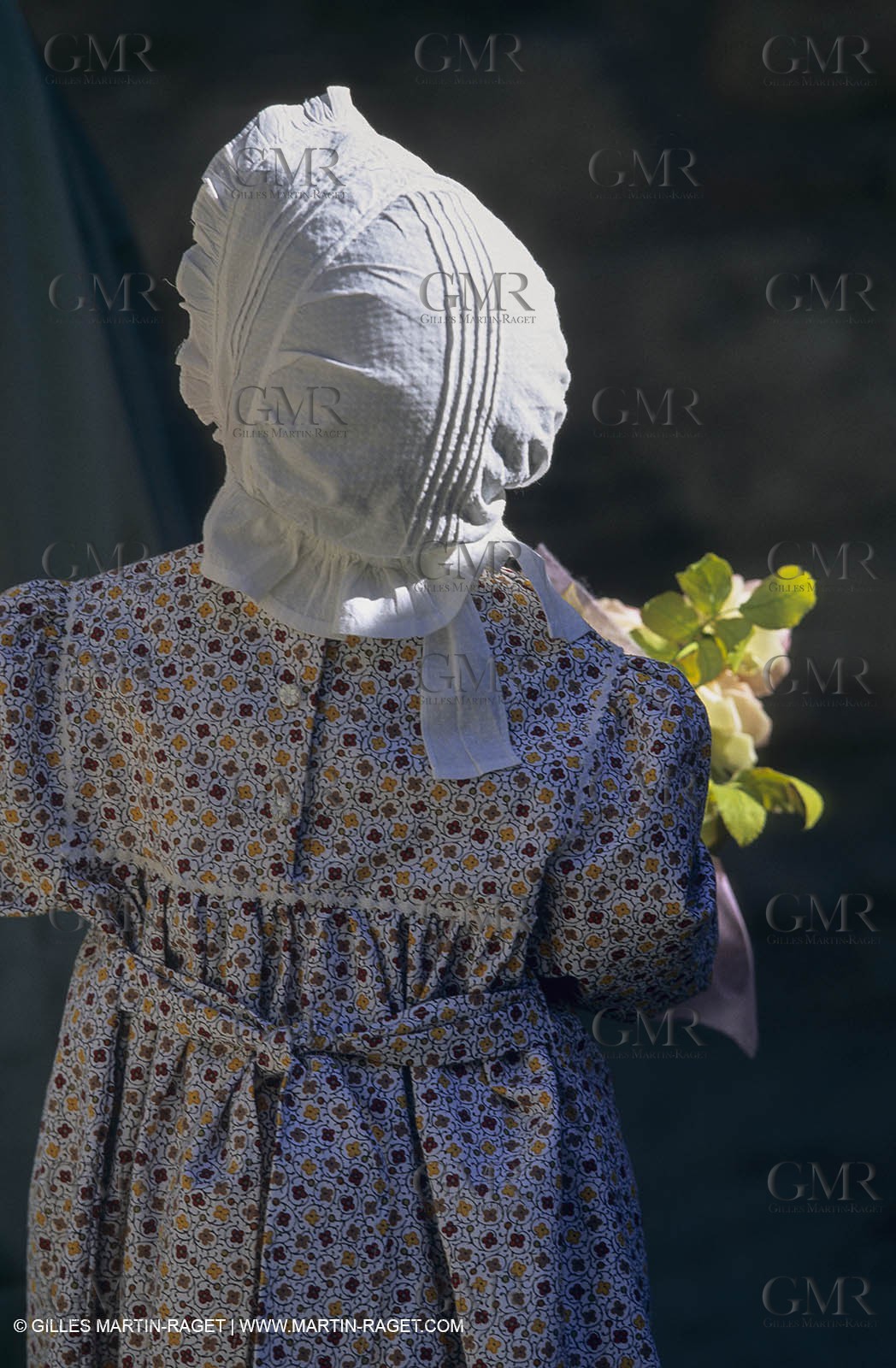 Arles (FRA,13) - Costume from Arles Fest