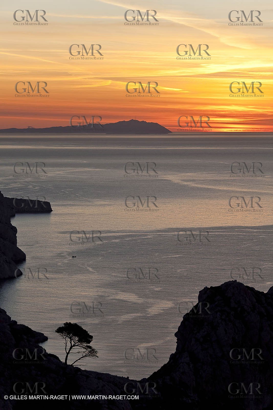 Décember 2009 - Marseille (FRA) - Les Calanques - Sormiou highs as seen from Cortiou pass