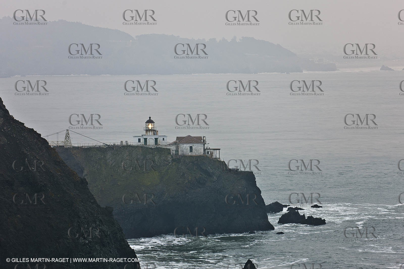07 01 2011 - San Francisco (USA,CA) -  - Golden Gate National Recreation area - Point Bonita Liighthouse