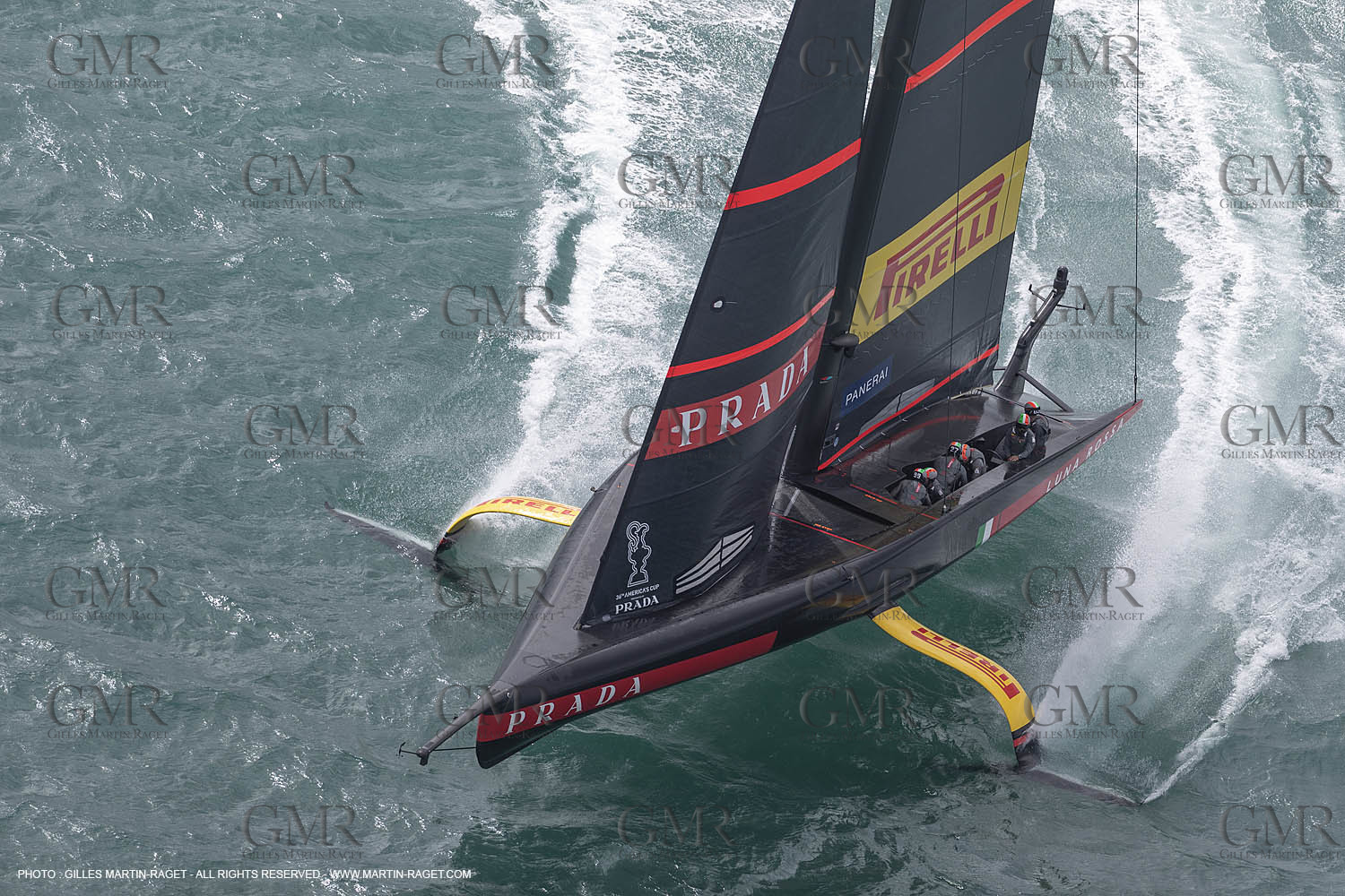 10 12 2020 - Auckland (NZL) - 36th America's Cup - Practice Sessions - Day 2 -Luna Rossa Prada Pirelli Team
