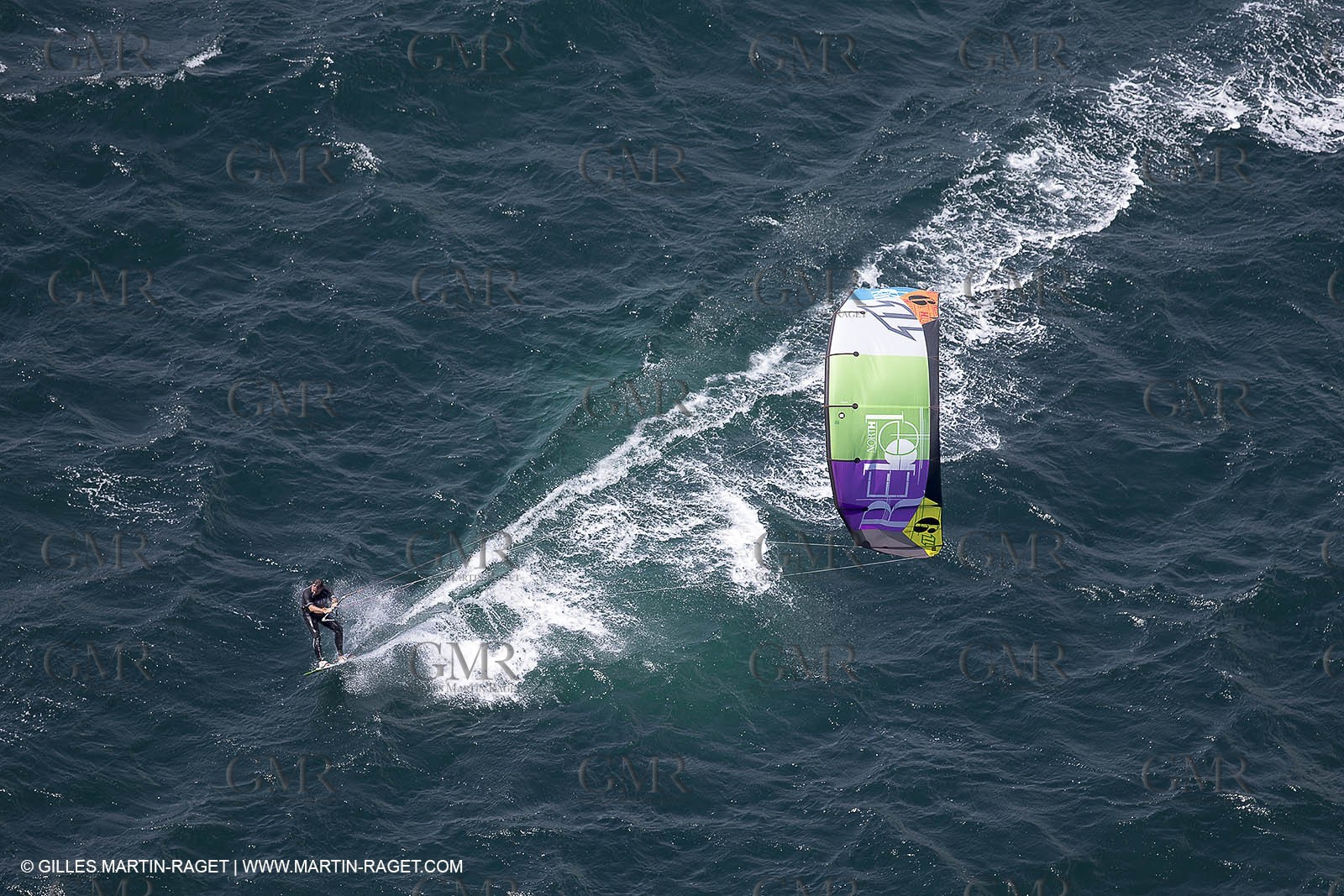 Kite Surf at Almanarre spot near Hyères (FRA,83) - 29 07 2014